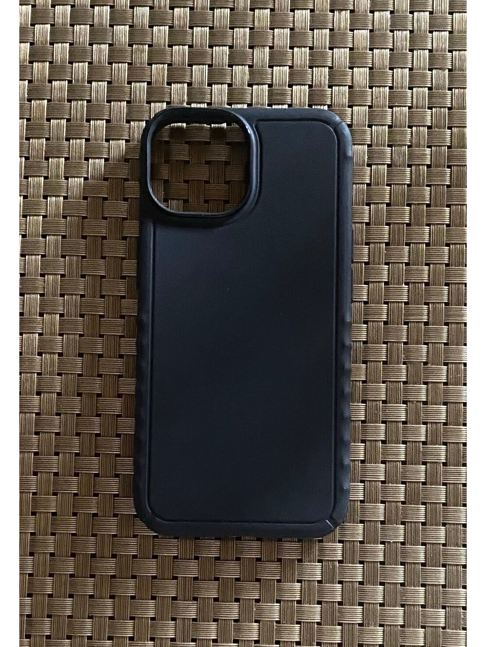 Onn Protective Gel Case for iPhone 15/14/13 Black